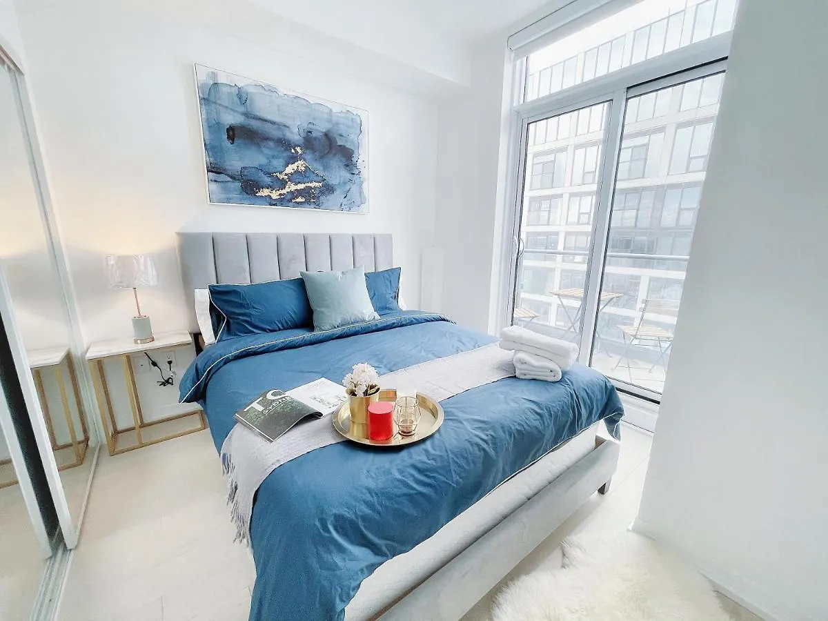 Boutique Penthouse-Live In The Sky With Amazing Lakeview! Downtown Toronto!B 公寓